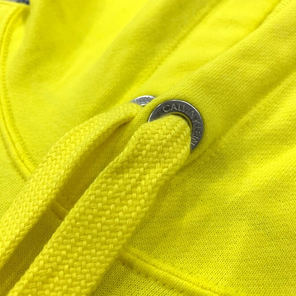 XS- Calvin Klein cropped hoodie - Picture 5 of 11